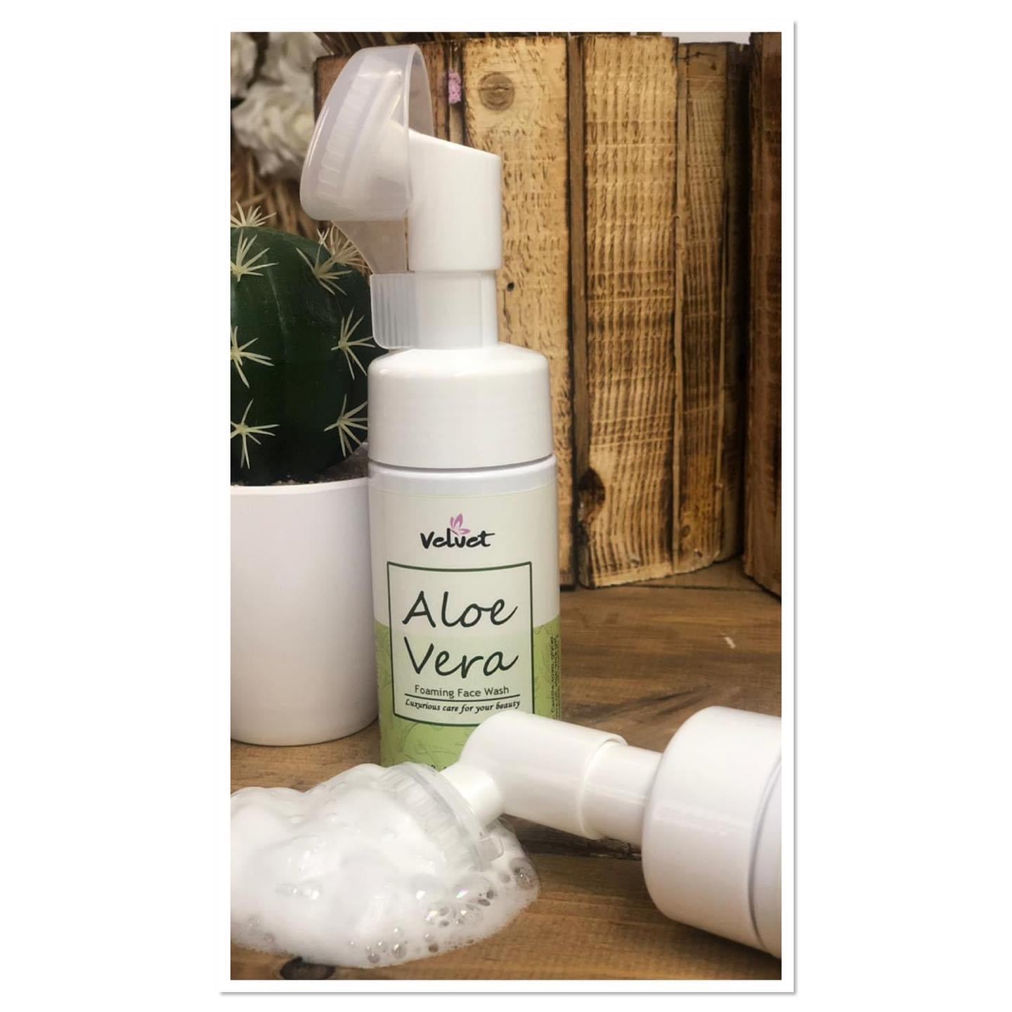 Aloe Vera foaming face wash